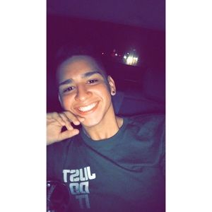 Meet your Posher, Roman